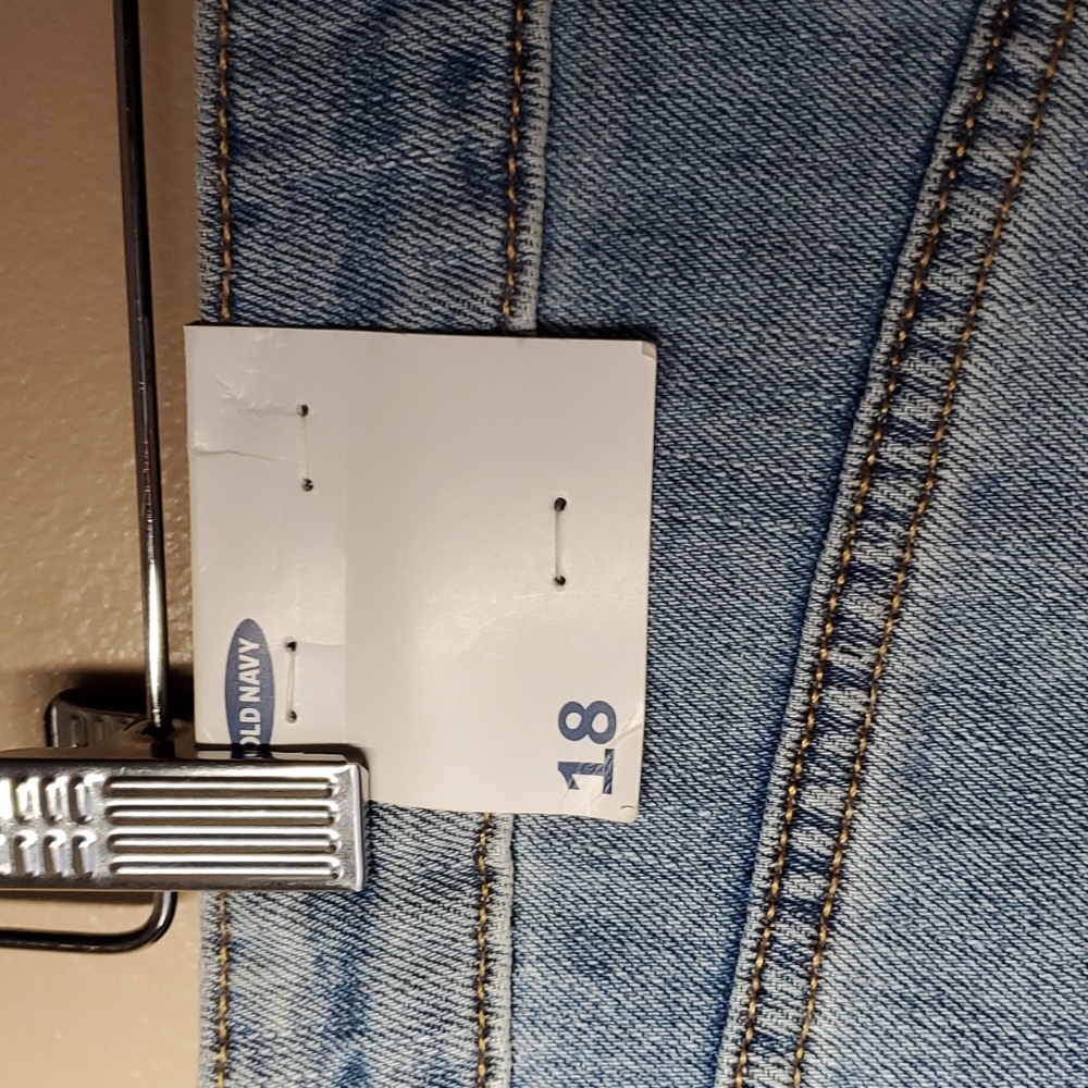 Old Navy Plus Size Skirt - Picture 4 of 4